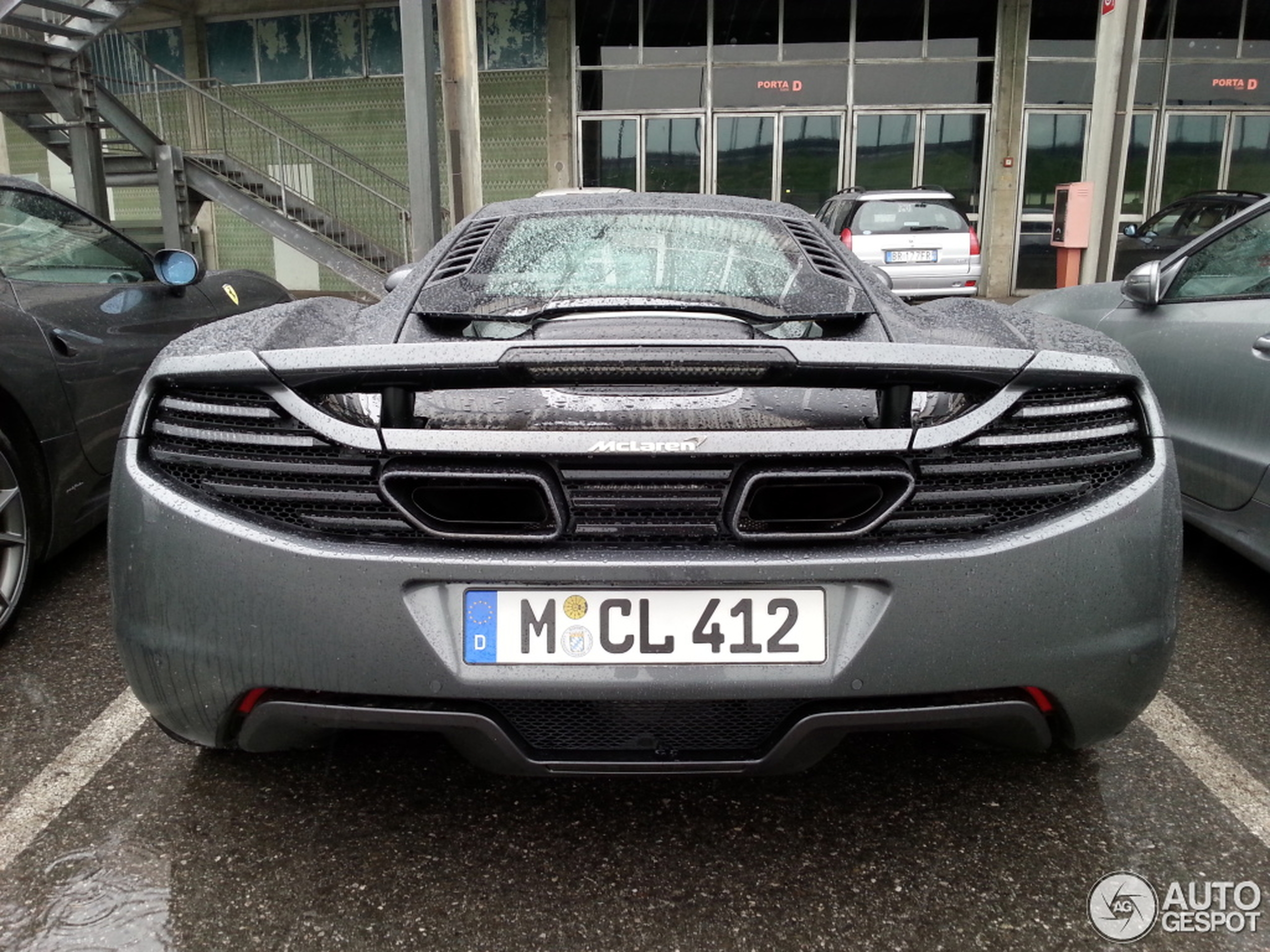 McLaren 12C