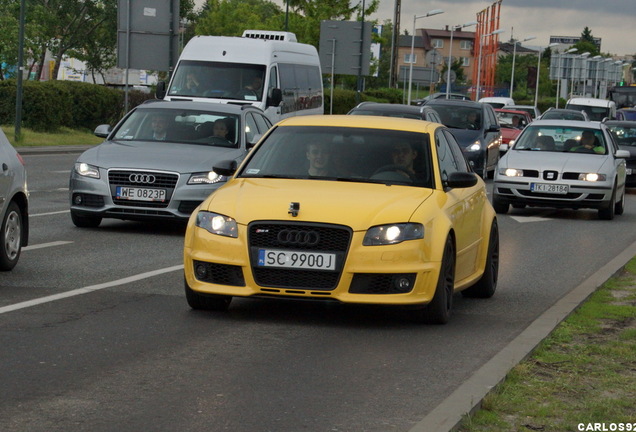 Audi RS4 Sedan