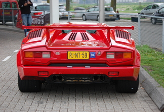 Lamborghini Countach 25th Anniversary