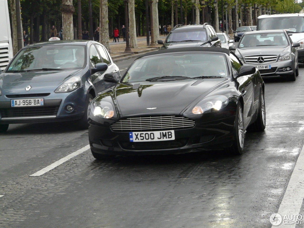 Aston Martin DB9 Volante