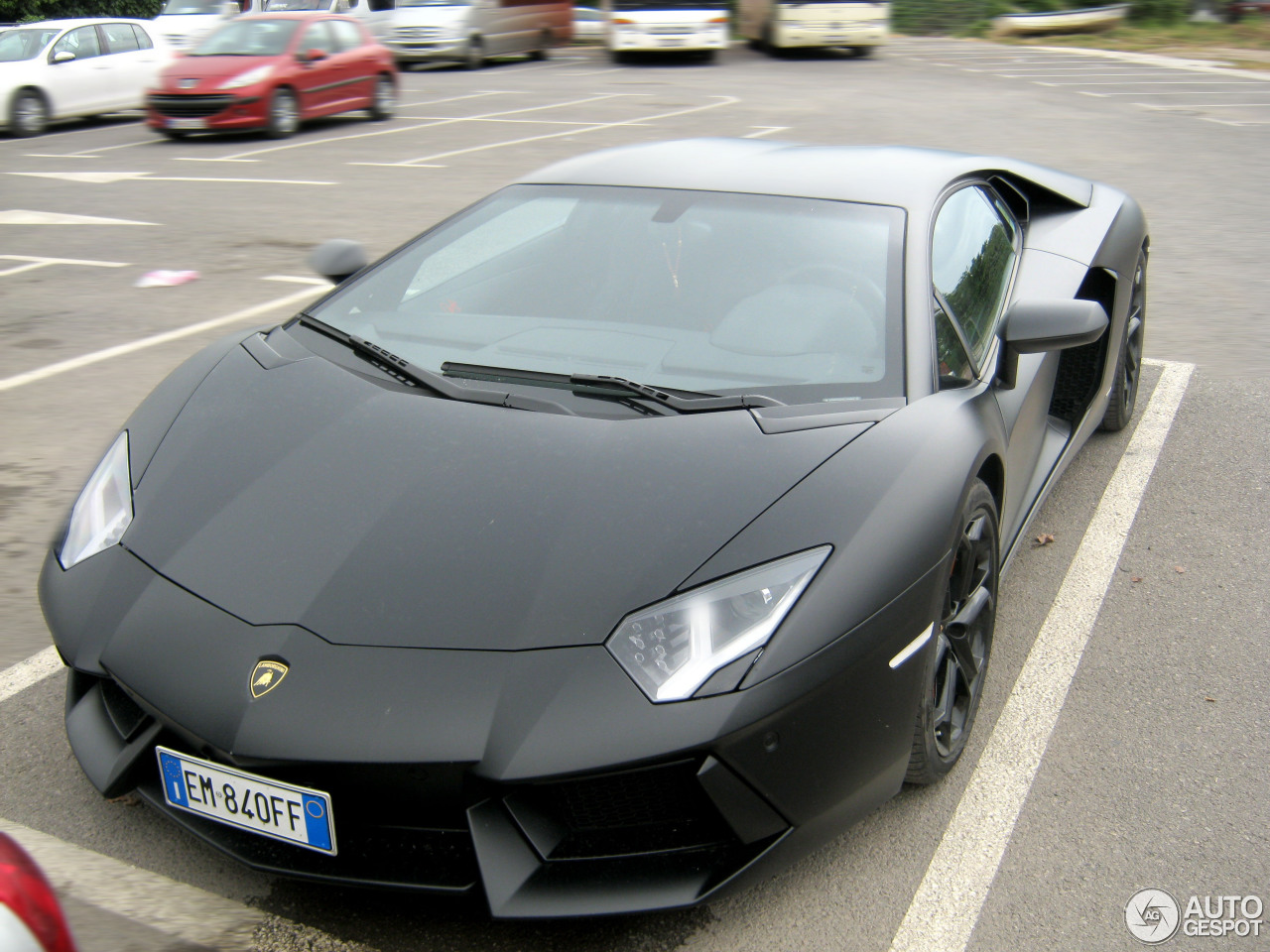 Lamborghini Aventador LP700-4