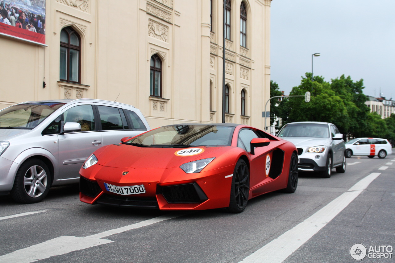 Lamborghini Aventador LP700-4