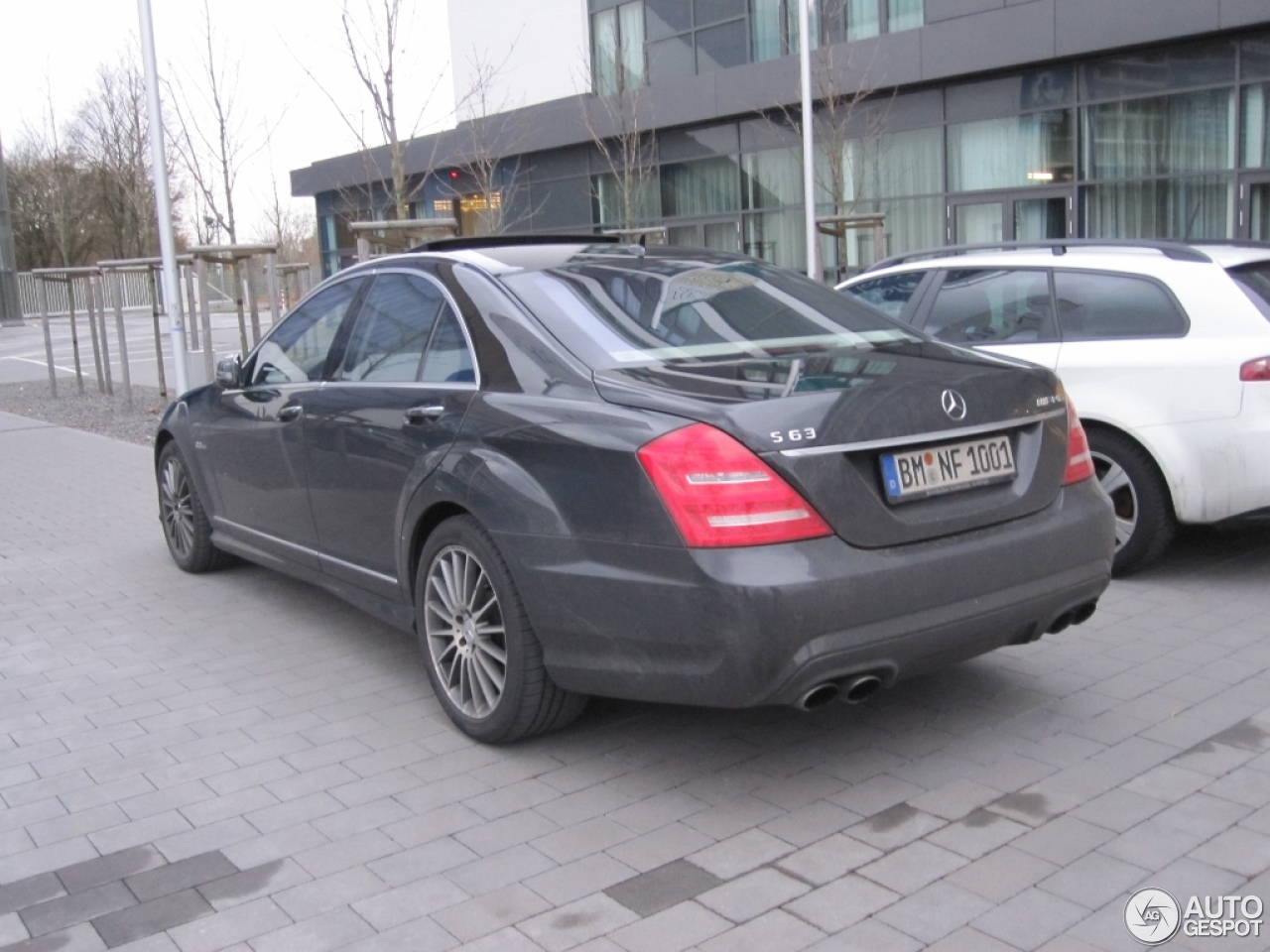 Mercedes-Benz S 63 AMG W221 2010