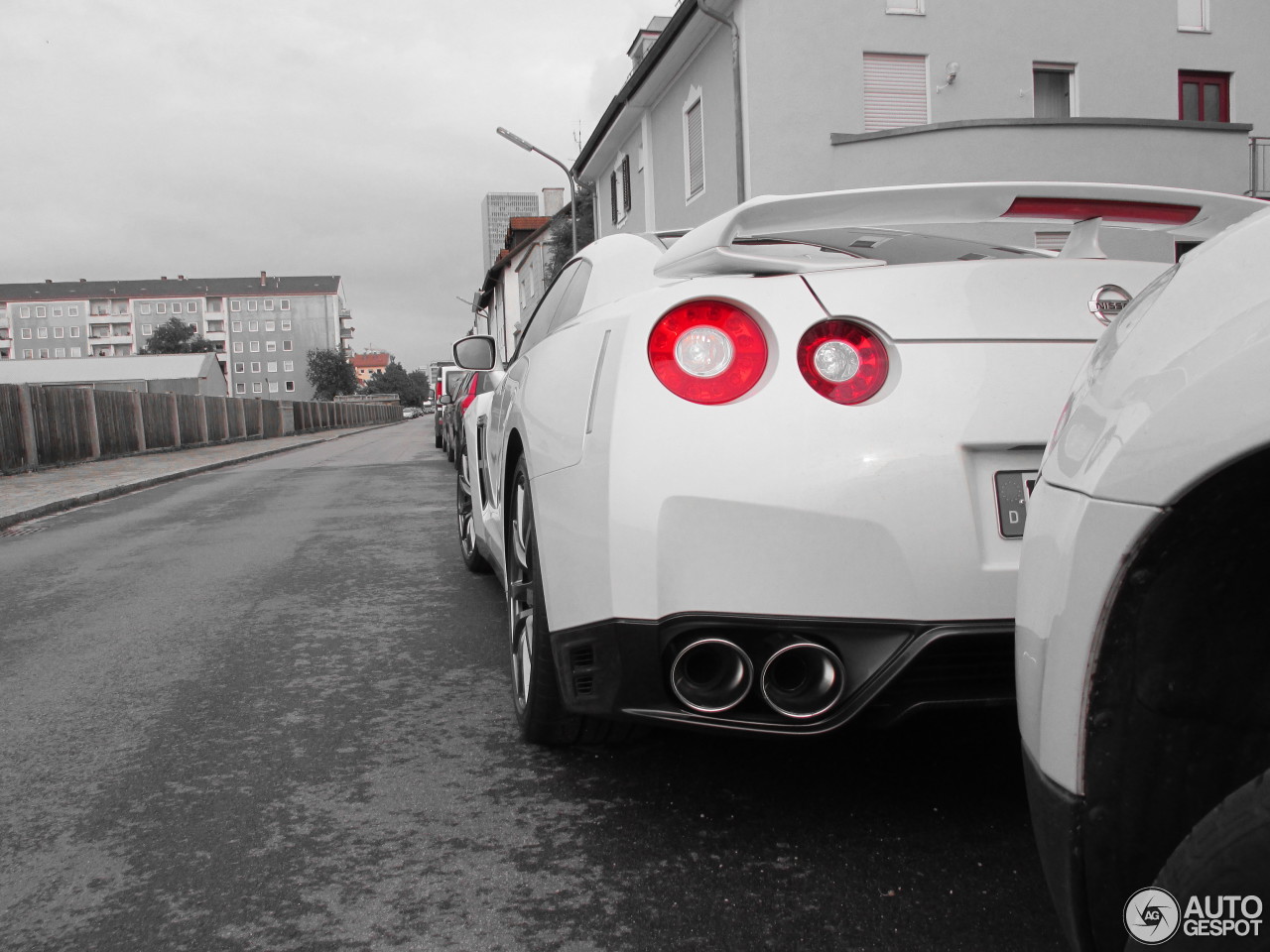 Nissan GT-R 2012