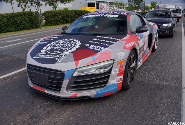 Audi R8 V10 Plus 2013