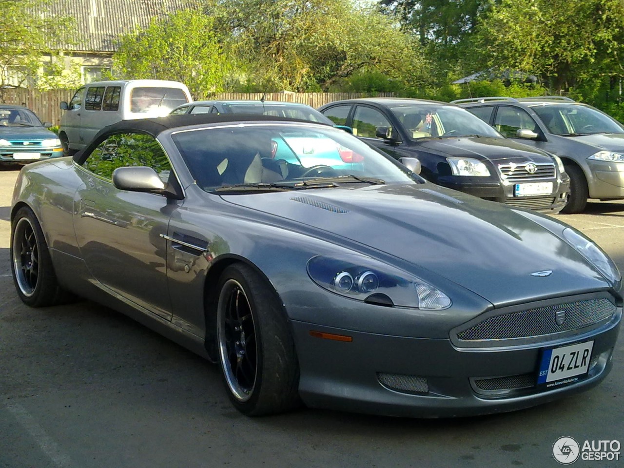 Aston Martin DB9 Volante