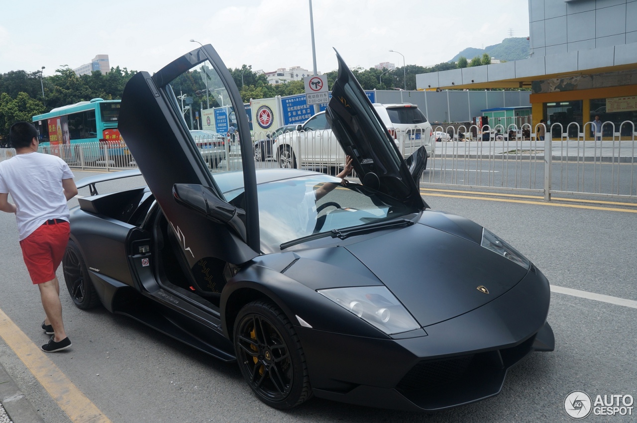 Lamborghini Murciélago LP670-4 SuperVeloce