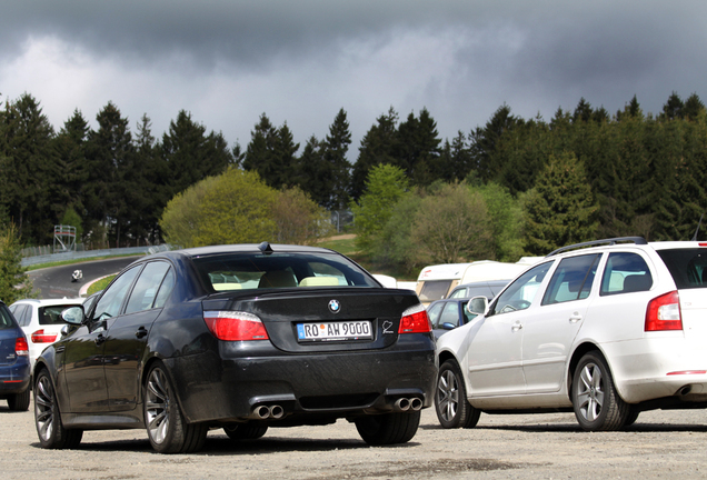 BMW M5 E60 2005