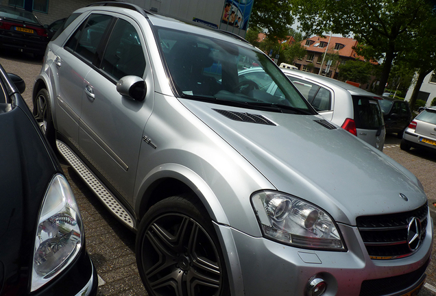 Mercedes-Benz ML 63 AMG W164