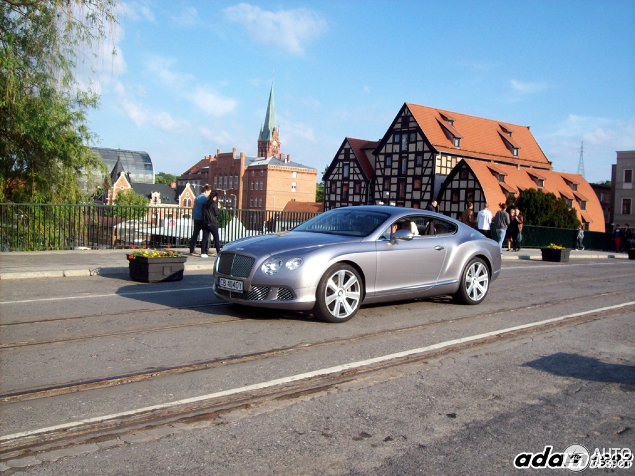 Bentley Continental GT 2012