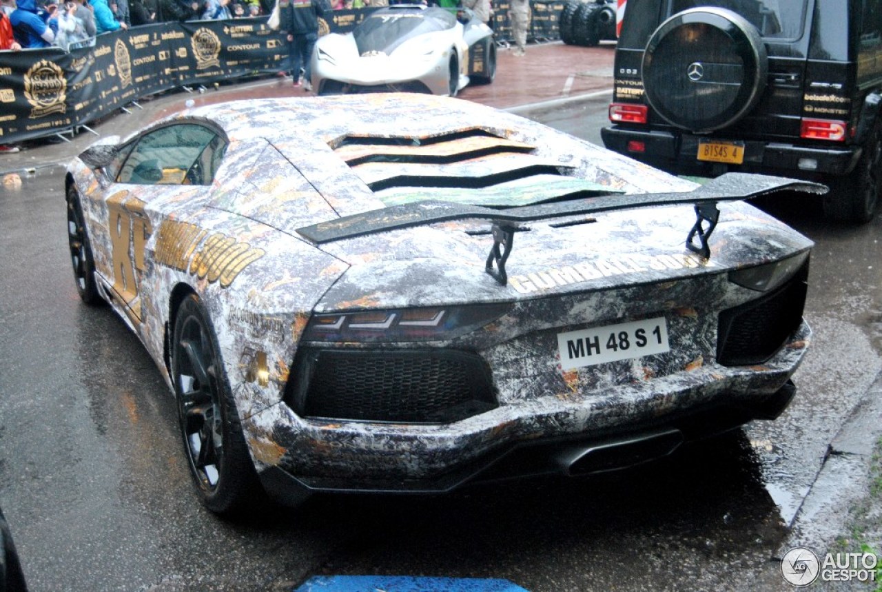 Lamborghini Aventador LP700-4