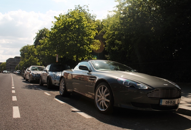 Aston Martin DB9 Volante