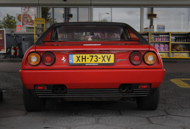 Ferrari Mondial 3.2