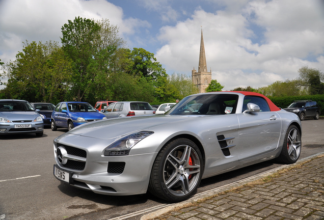 Mercedes-Benz SLS AMG Roadster