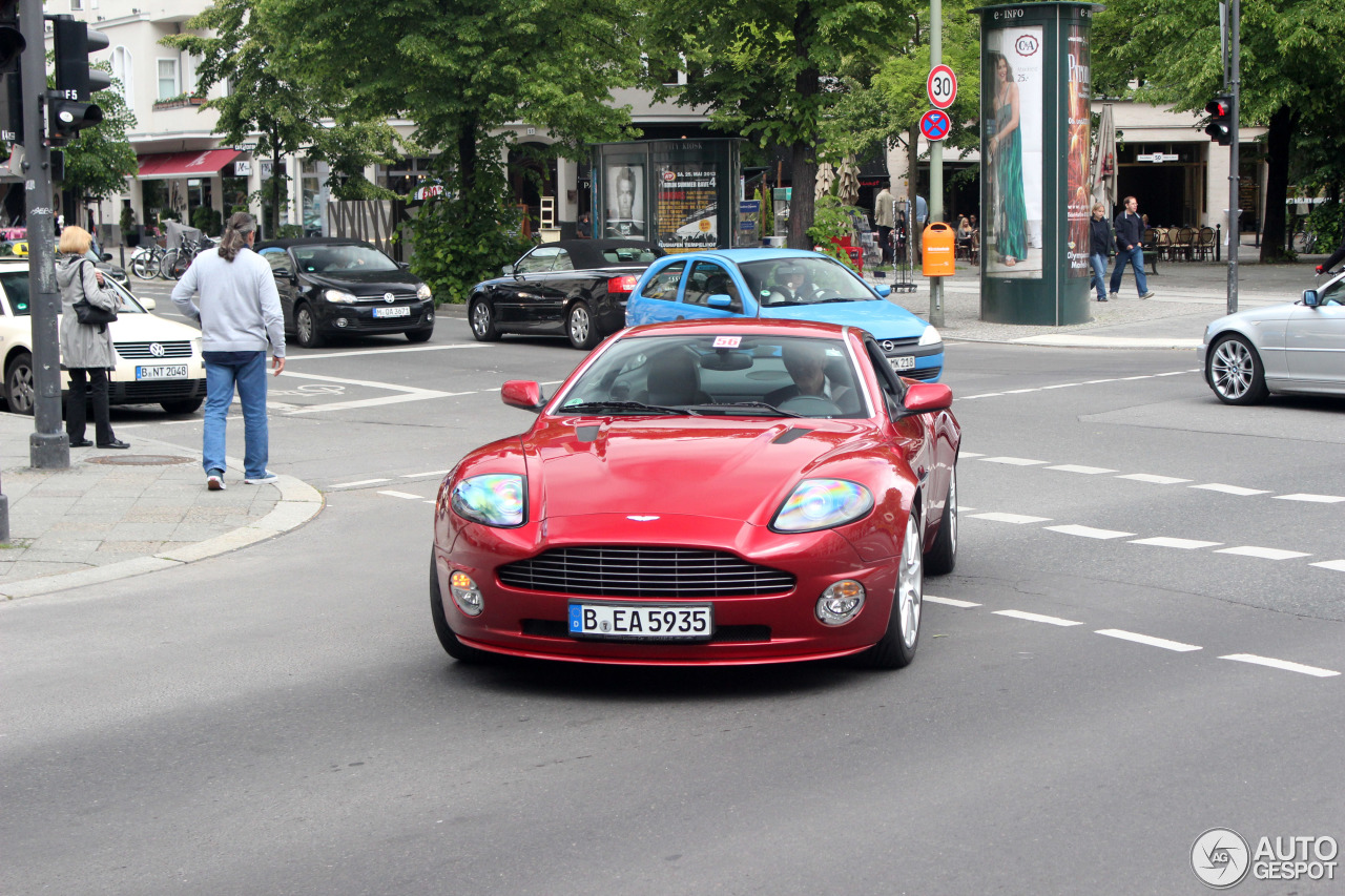 Aston Martin Vanquish S