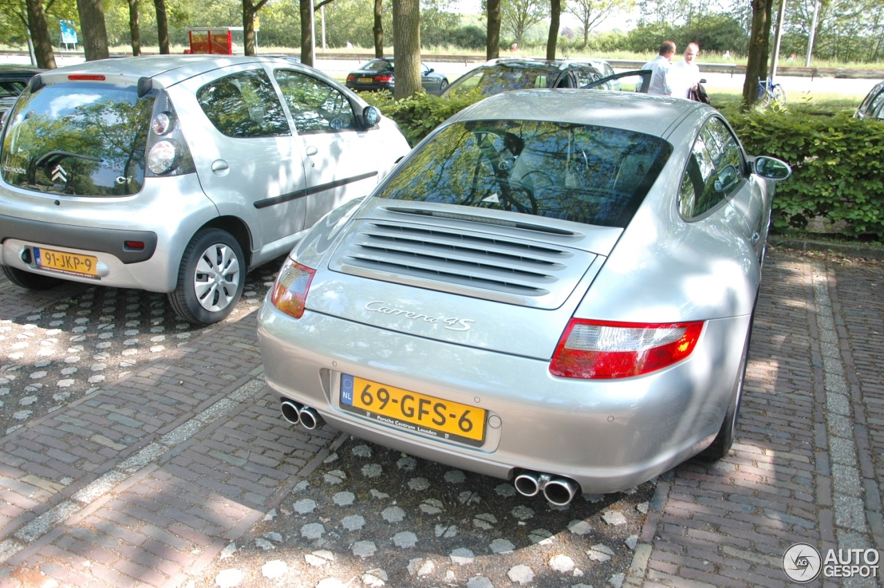 Porsche 997 Carrera 4S MkI