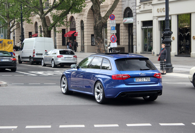 Audi RS4 Avant B8