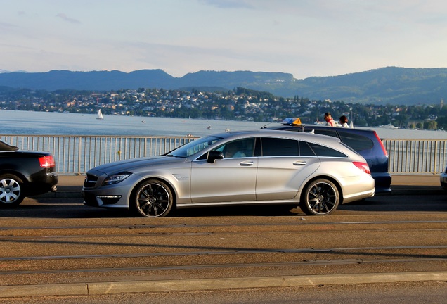 Mercedes-Benz CLS 63 AMG X218 Shooting Brake