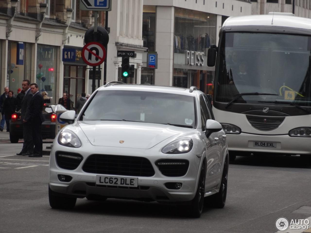 Porsche 958 Cayenne GTS