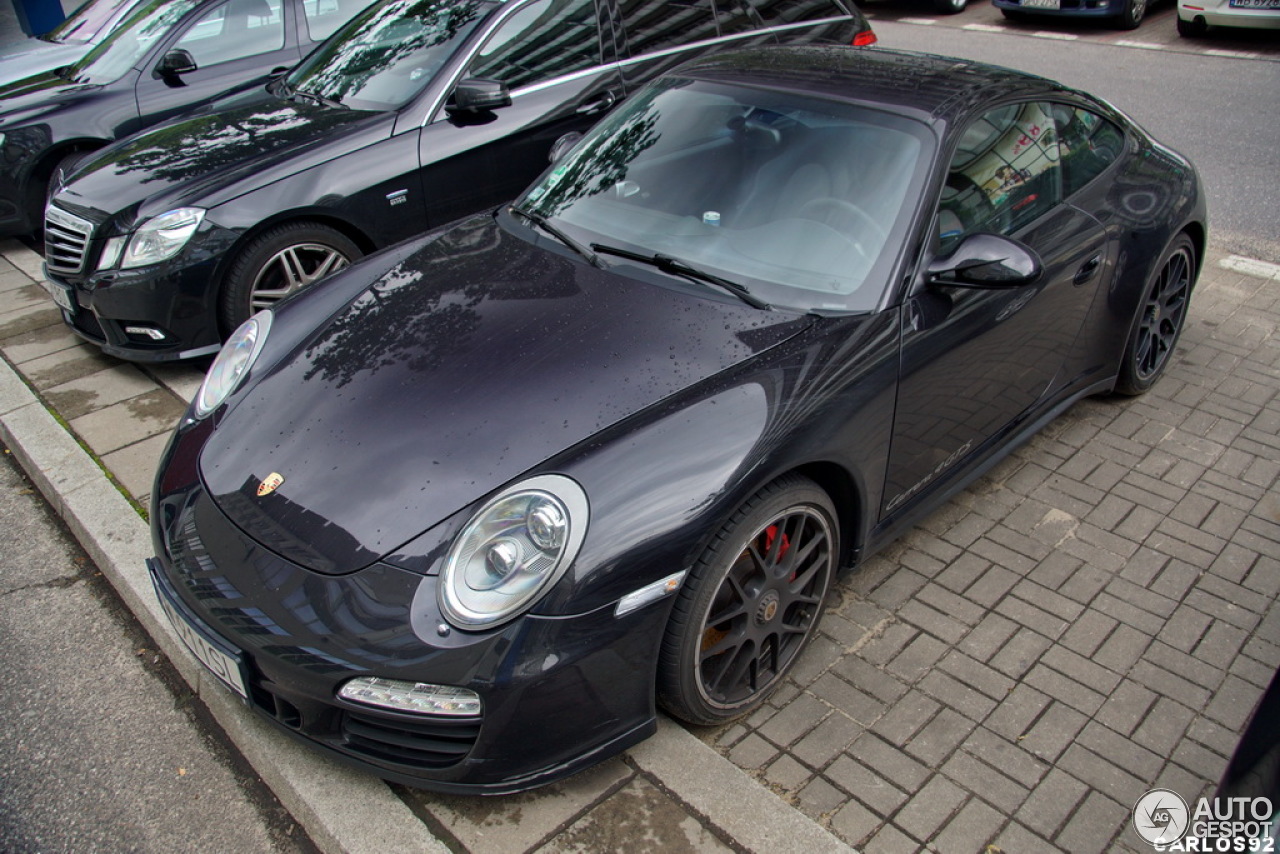 Porsche 997 Carrera 4 GTS