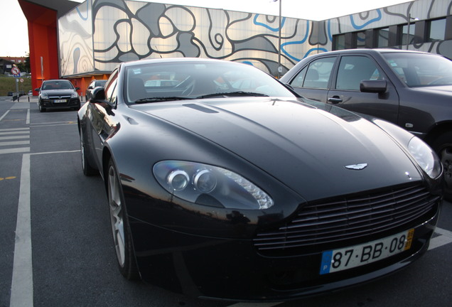 Aston Martin V8 Vantage