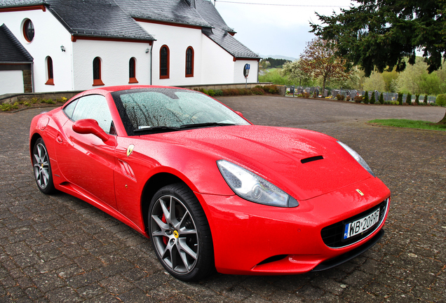 Ferrari California