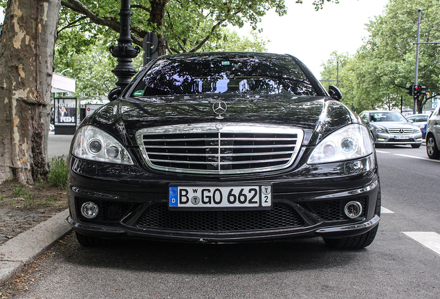 Mercedes-Benz S 63 AMG W221