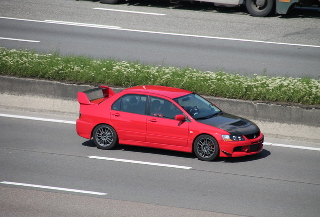 Mitsubishi Lancer Evolution IX