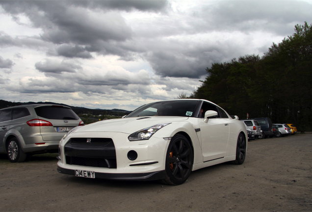 Nissan GT-R