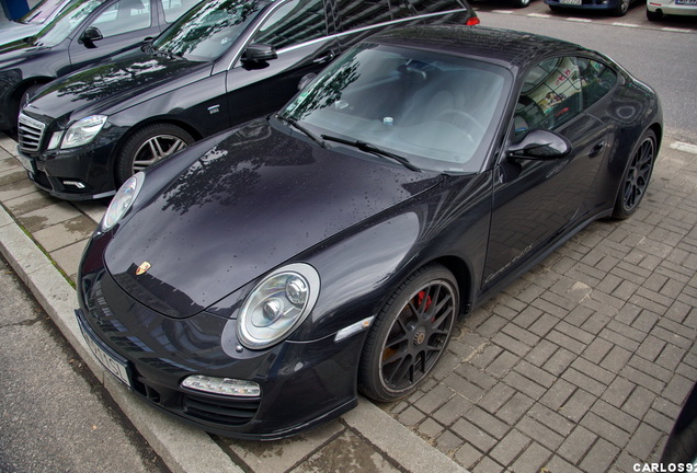 Porsche 997 Carrera 4 GTS