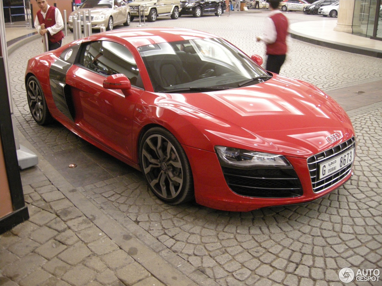 Audi R8 V10