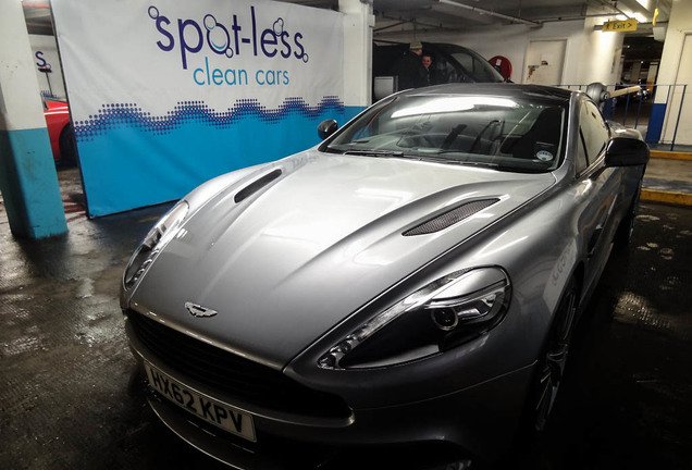 Aston Martin Vanquish 2013