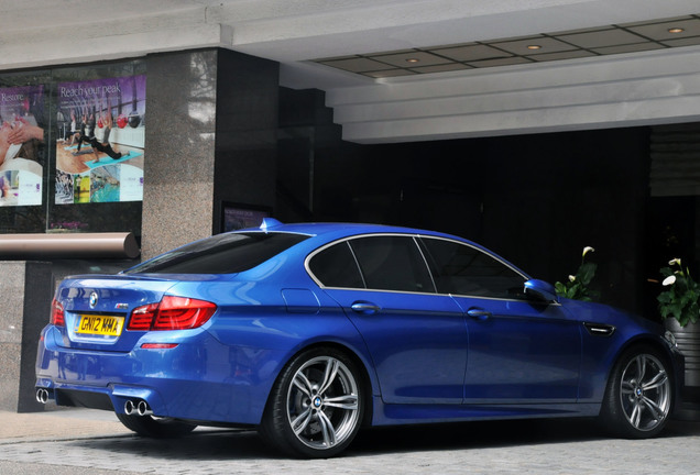 BMW M5 F10 2011