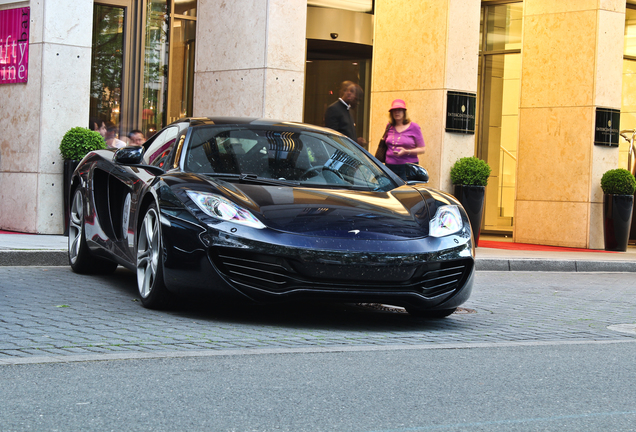 McLaren 12C