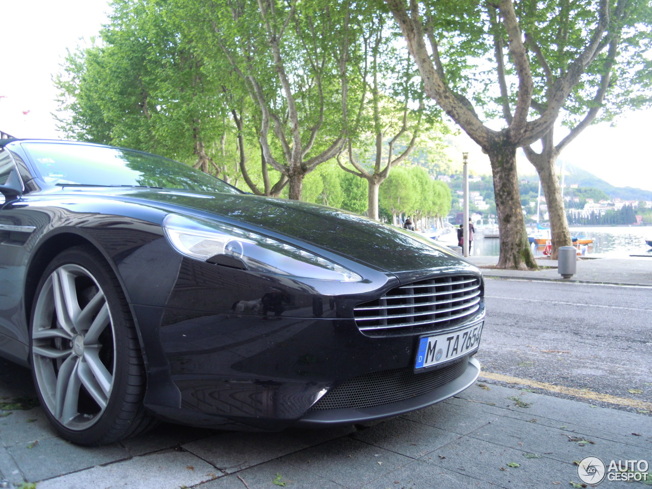 Aston Martin DB9 Volante 2013