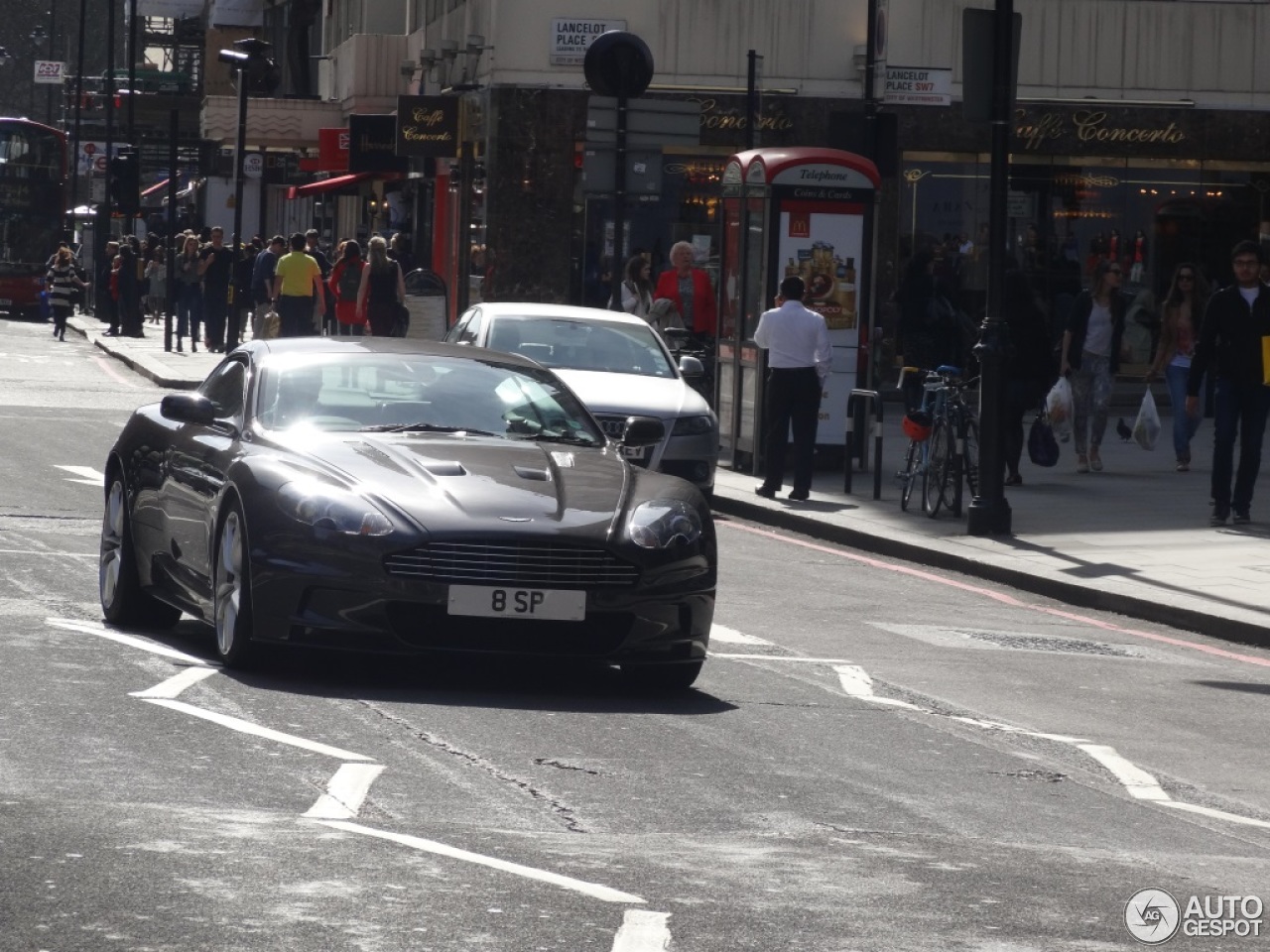 Aston Martin DBS