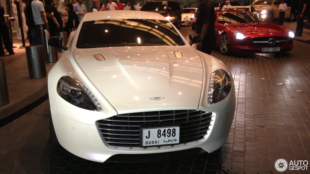 Aston Martin Rapide S