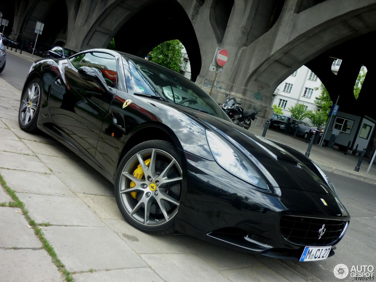 Ferrari California