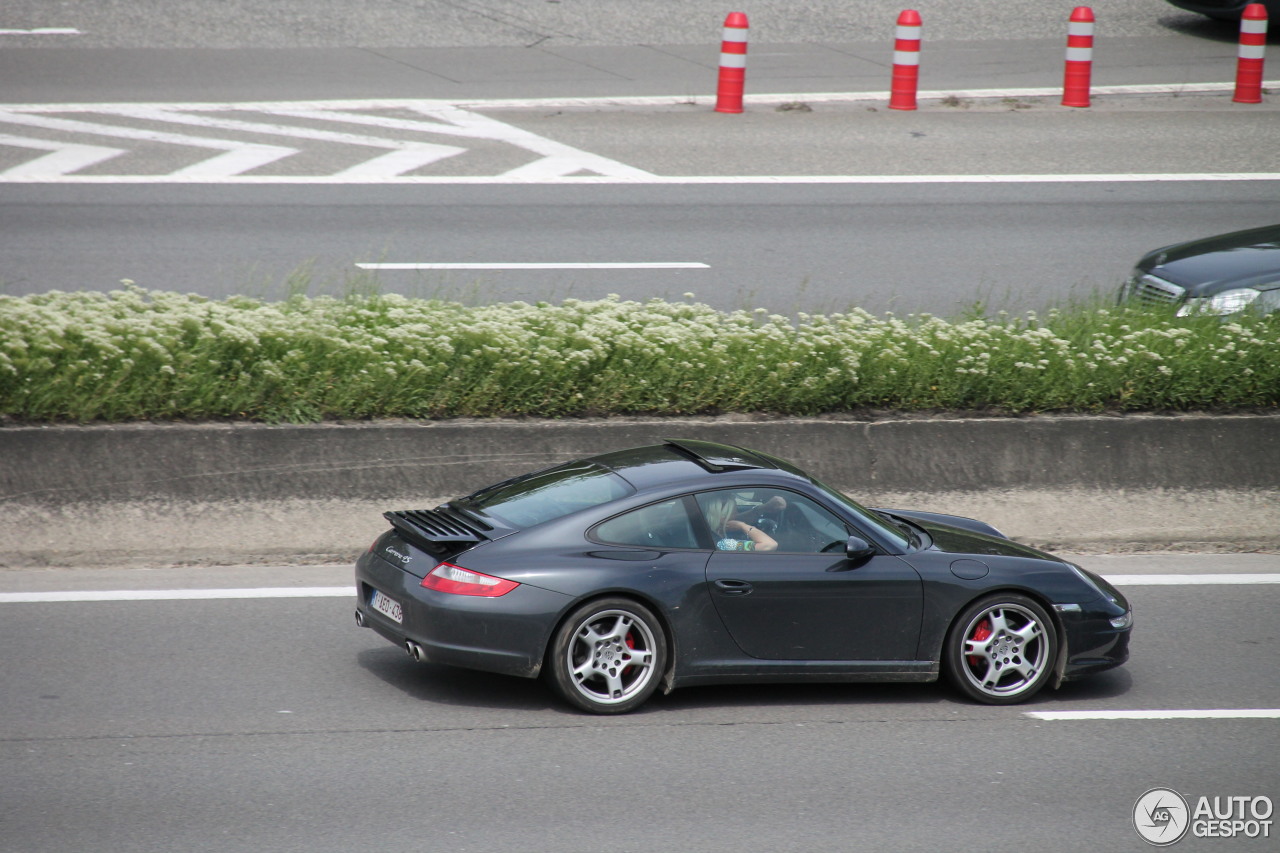 Porsche 997 Carrera 4S MkI