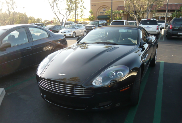 Aston Martin DB9 Volante