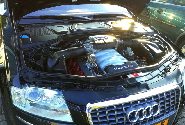 Audi S8 D3