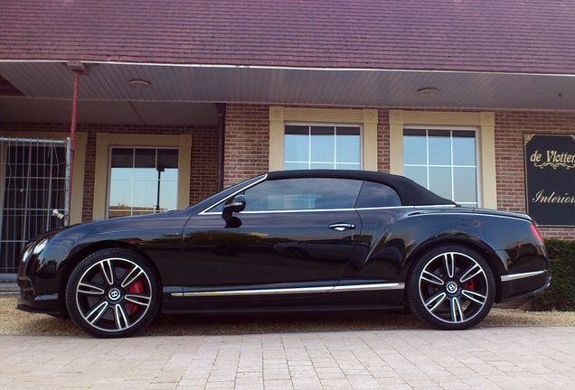 Bentley Continental GTC 2012