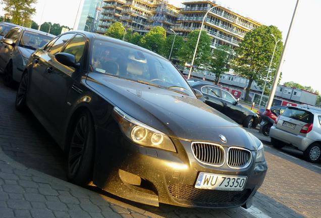 BMW M5 E60 2005