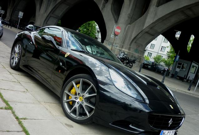 Ferrari California