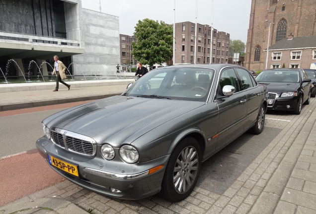 Jaguar XJR