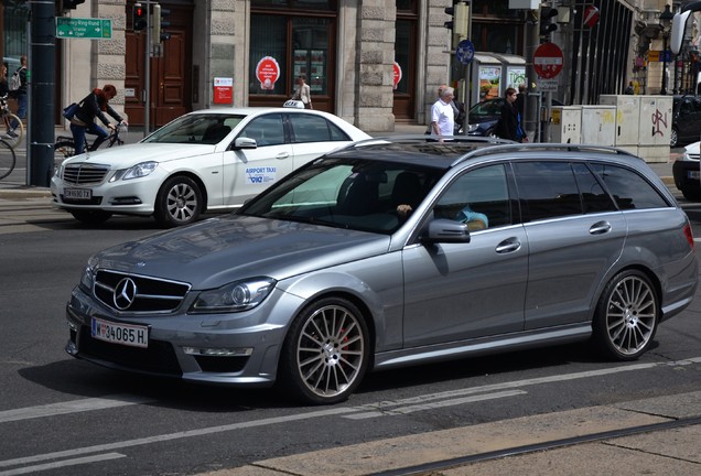 Mercedes-Benz C 63 AMG Estate 2012