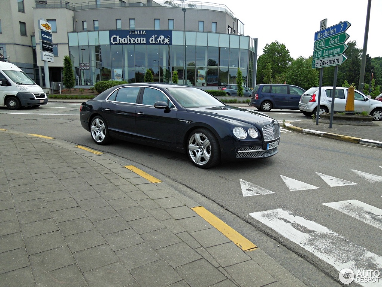 Bentley Flying Spur W12