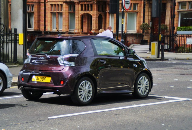 Aston Martin Cygnet