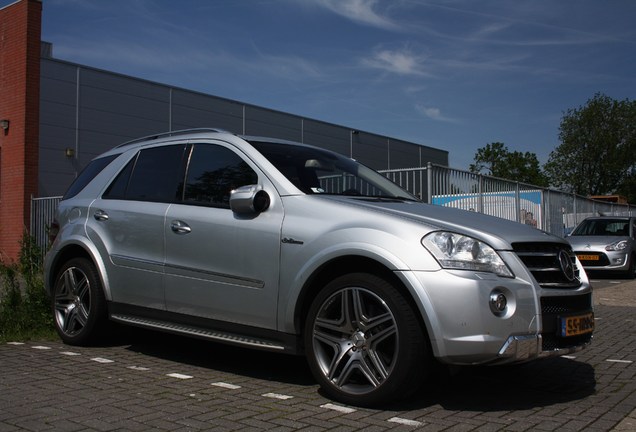 Mercedes-Benz ML 63 AMG W164 2009