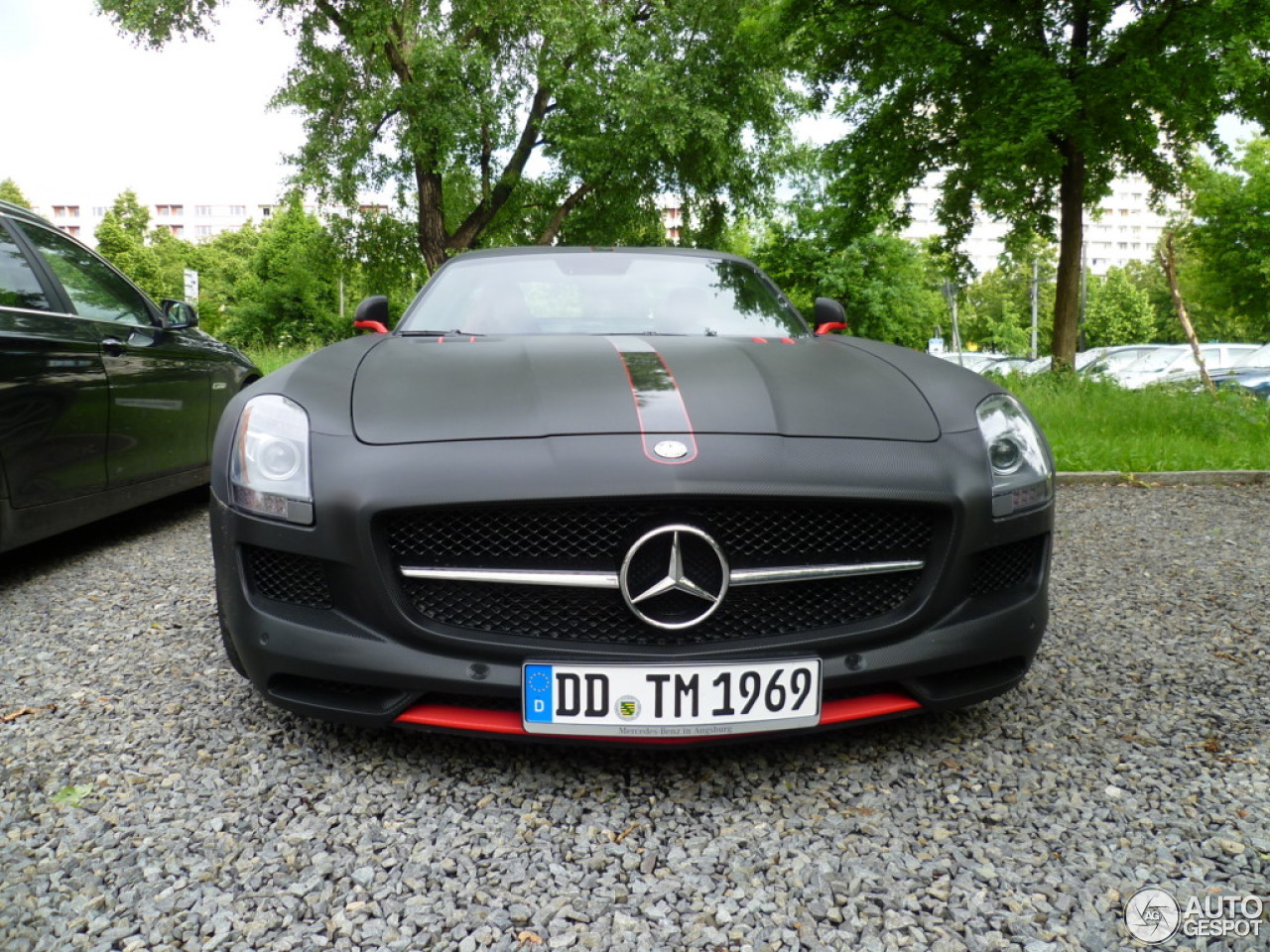 Mercedes-Benz SLS AMG